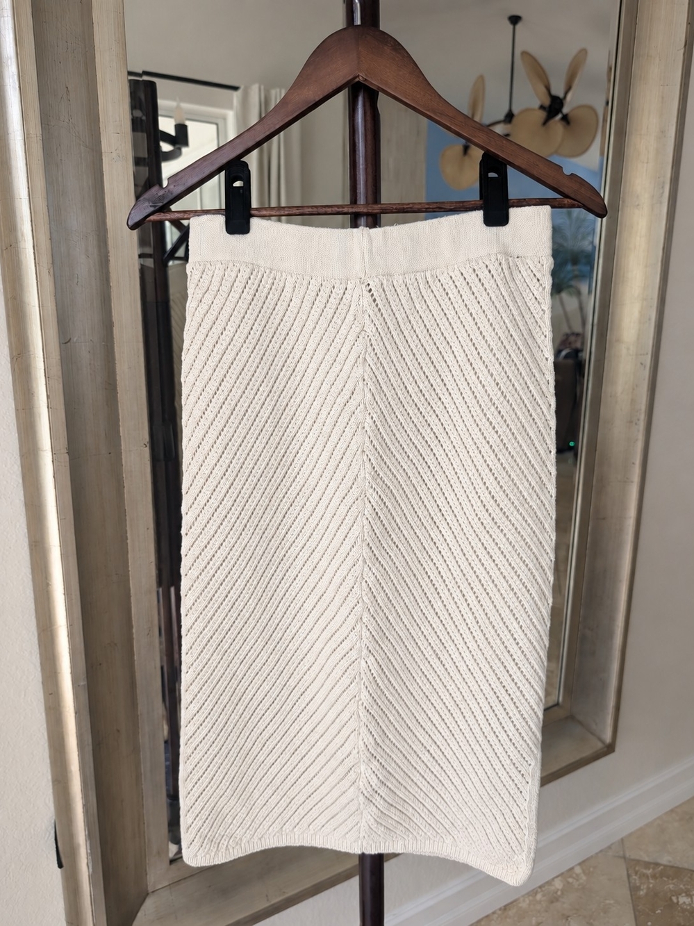 Simply Vera Vera Wang Cream Knit Pencil Skirt